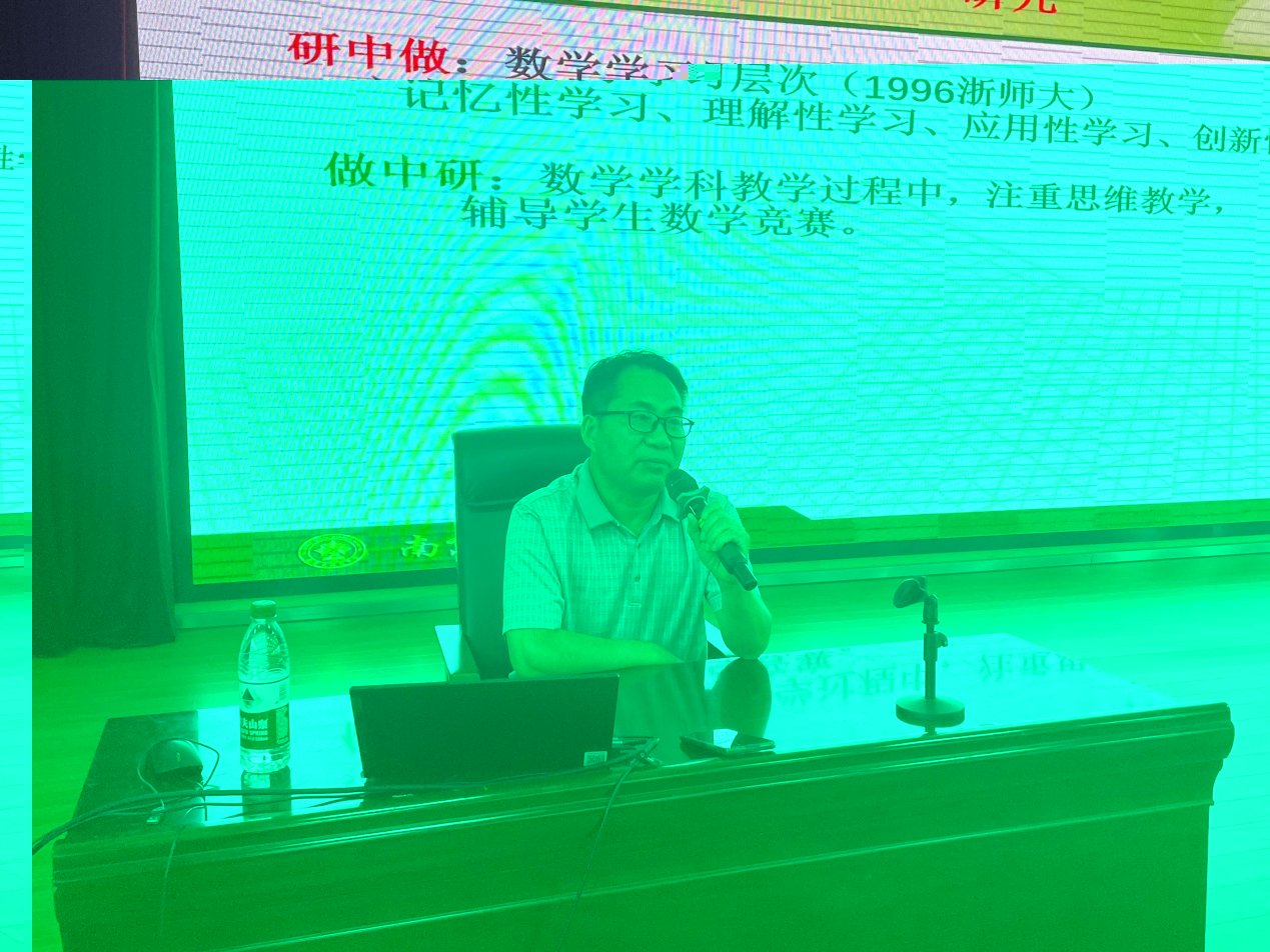 【融进工会】劳模工匠进校园 传递精神助成长——实初尧化开展“劳模工匠进校园”活动_html_m5514f0a2.jpg