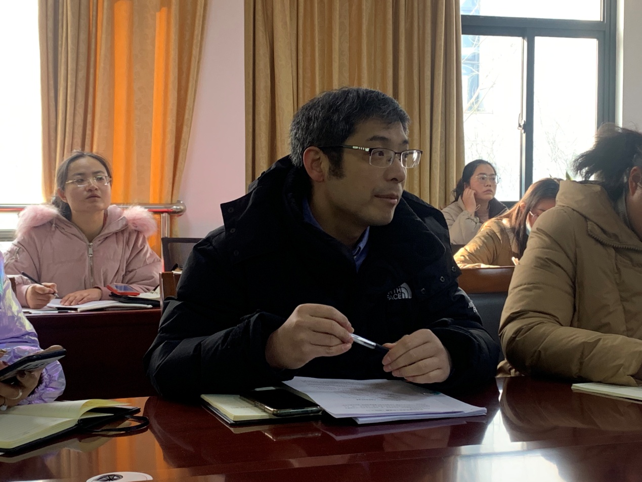 2023.2.4凝心聚力启新程 脚踏实地谱新篇——实初尧化2022-2023学年第二学期第一次班主任工作会议_html_m2fdffcb1.jpg