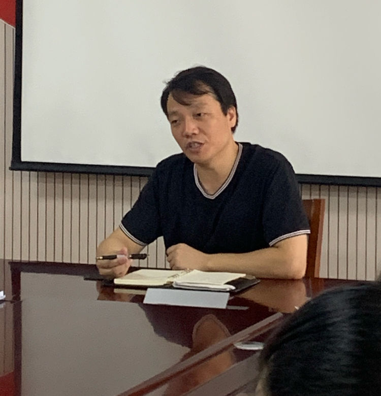 2021.8.29实初尧化2021-2022学年第一学期第一次班主任工作会议_html_m338802f1.jpg