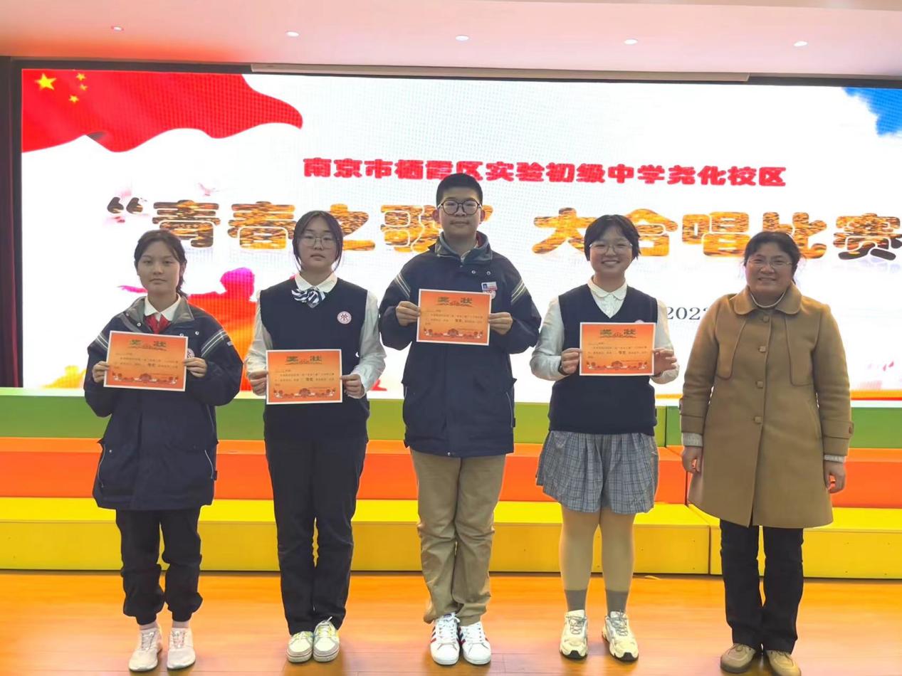 大合唱比赛报道(1)_html_m53b63949.jpg