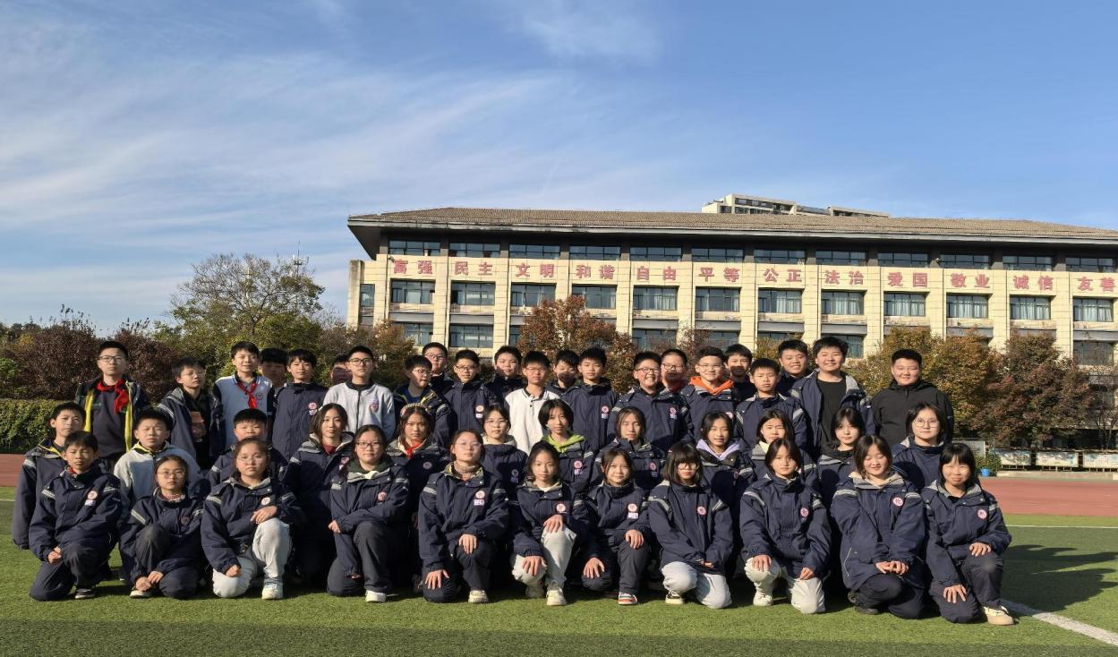 10.20报道 (4)_html_5ccdbdc8.jpg