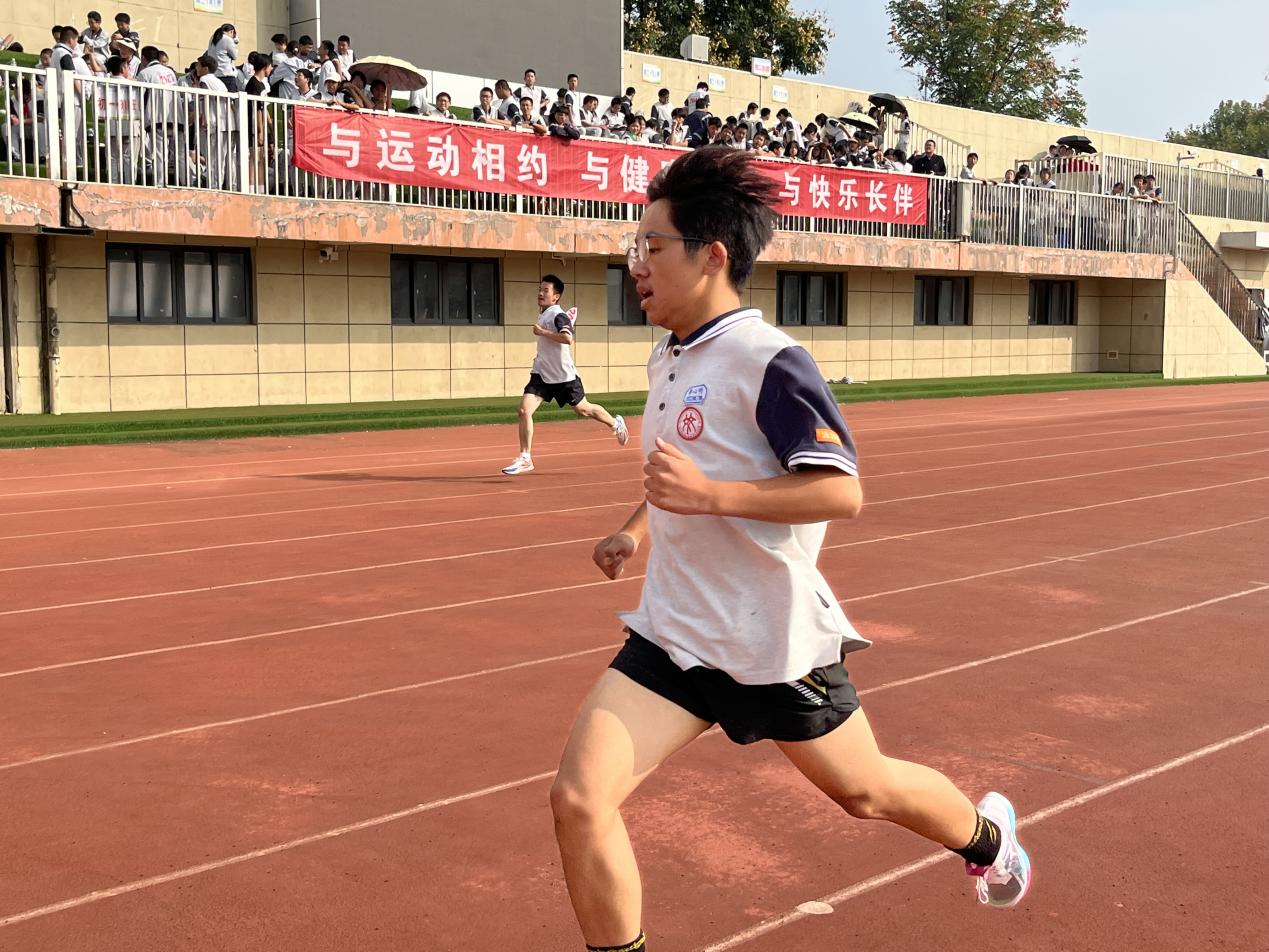 10.12 运动会_html_m279e0753.jpg