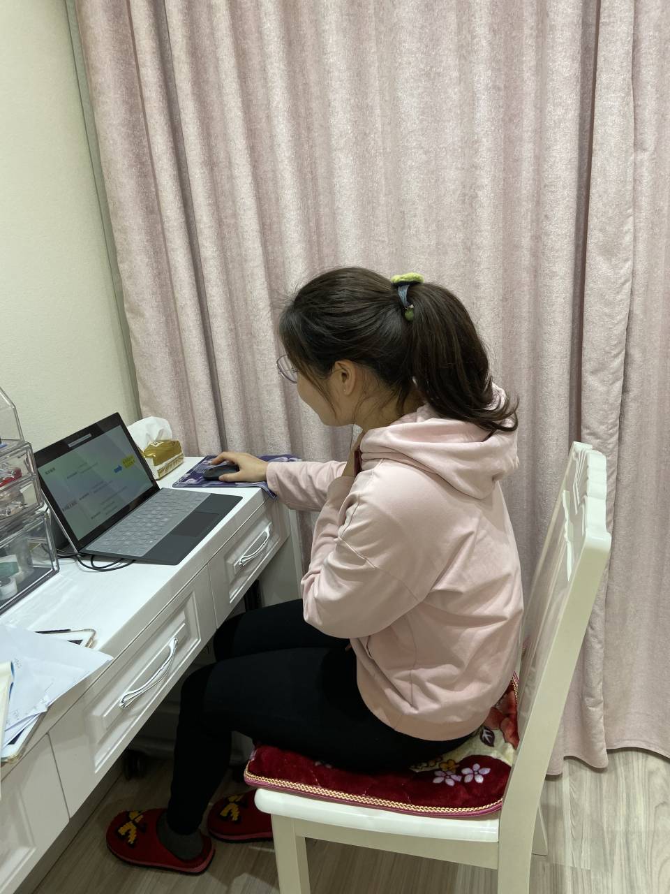 线上云教研---政治教研组开展线上研讨_html_3a41bfd7.jpg