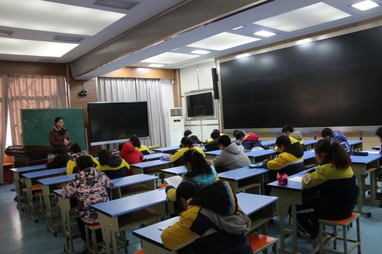 健康促进学校——房校改_html_67877452.jpg