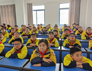 小水滴四月的精彩生活_html_5ac6f16e.png