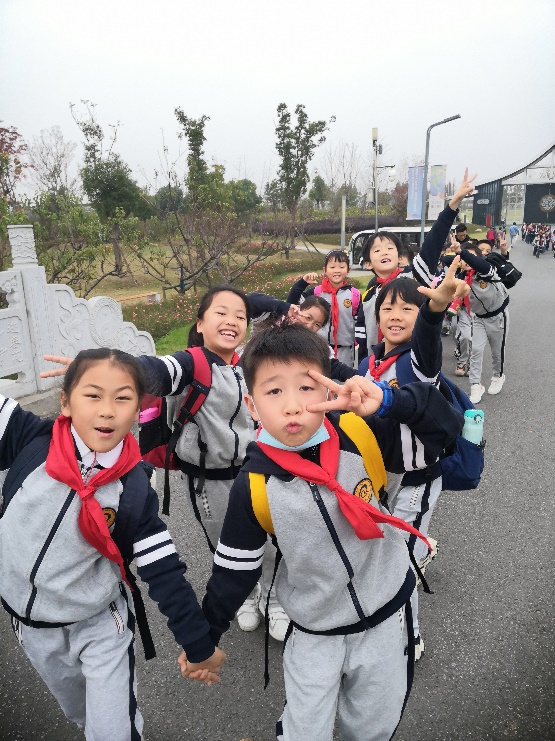 新闻稿4_html_61f7b25d.jpg