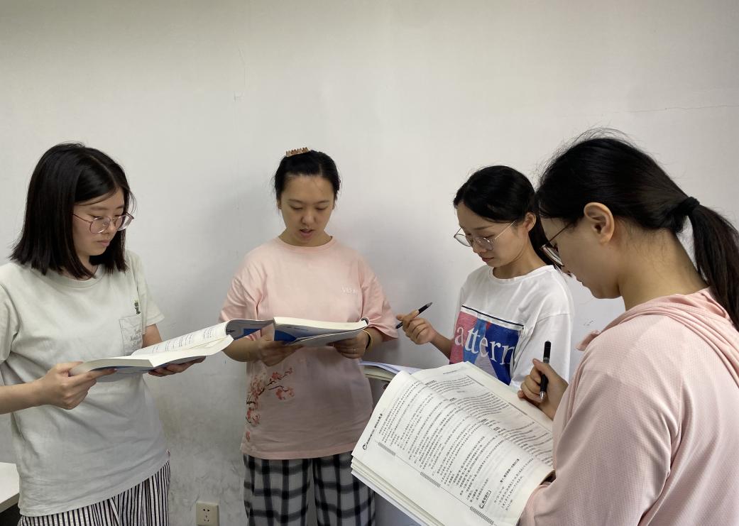 【丁香汉声·教学】期初数学组教研活动侧记_html_mcd9e1da.jpg