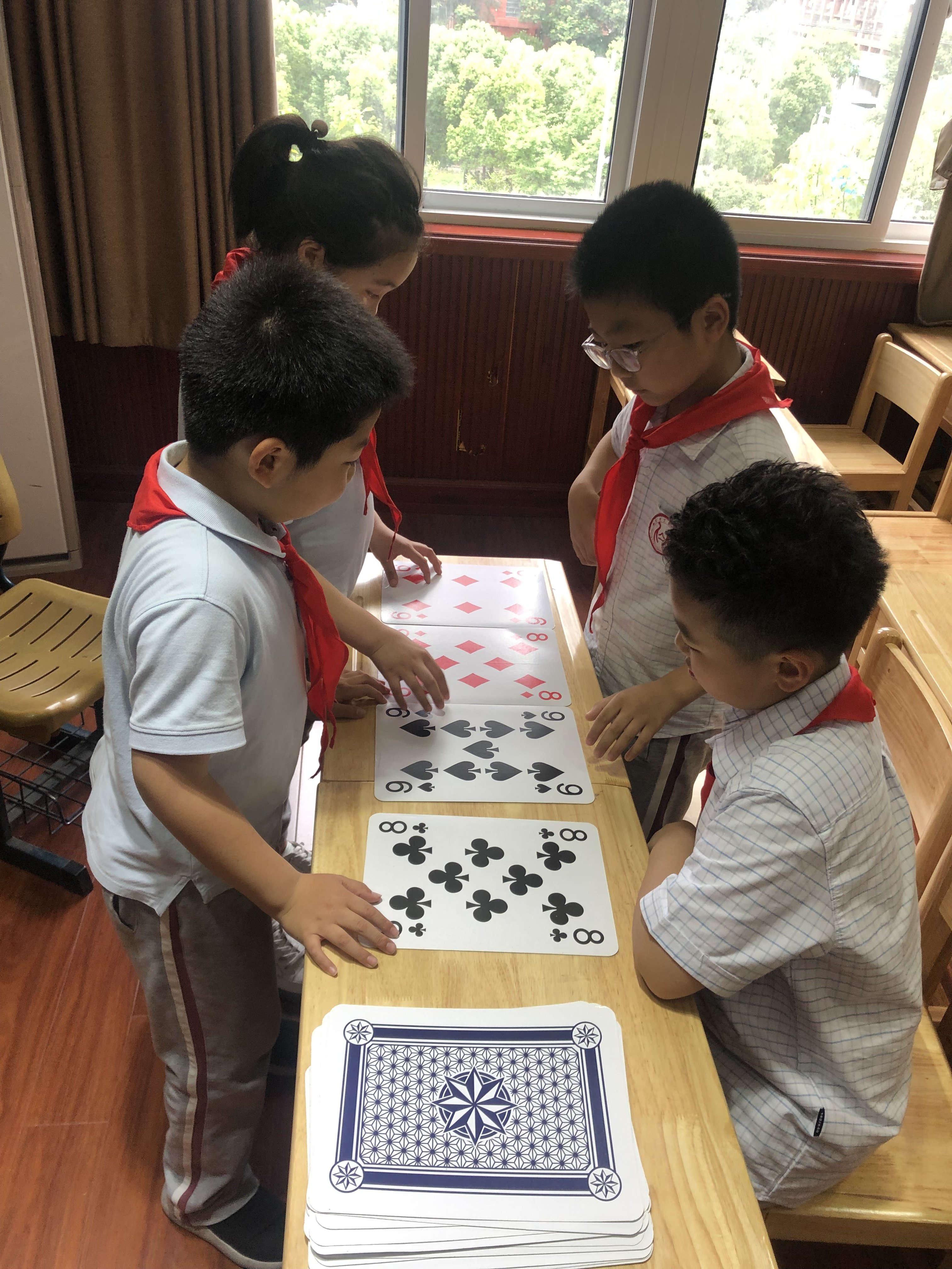 【丁香汉声】玩转24点，巧算生花_html_1660094a.jpg
