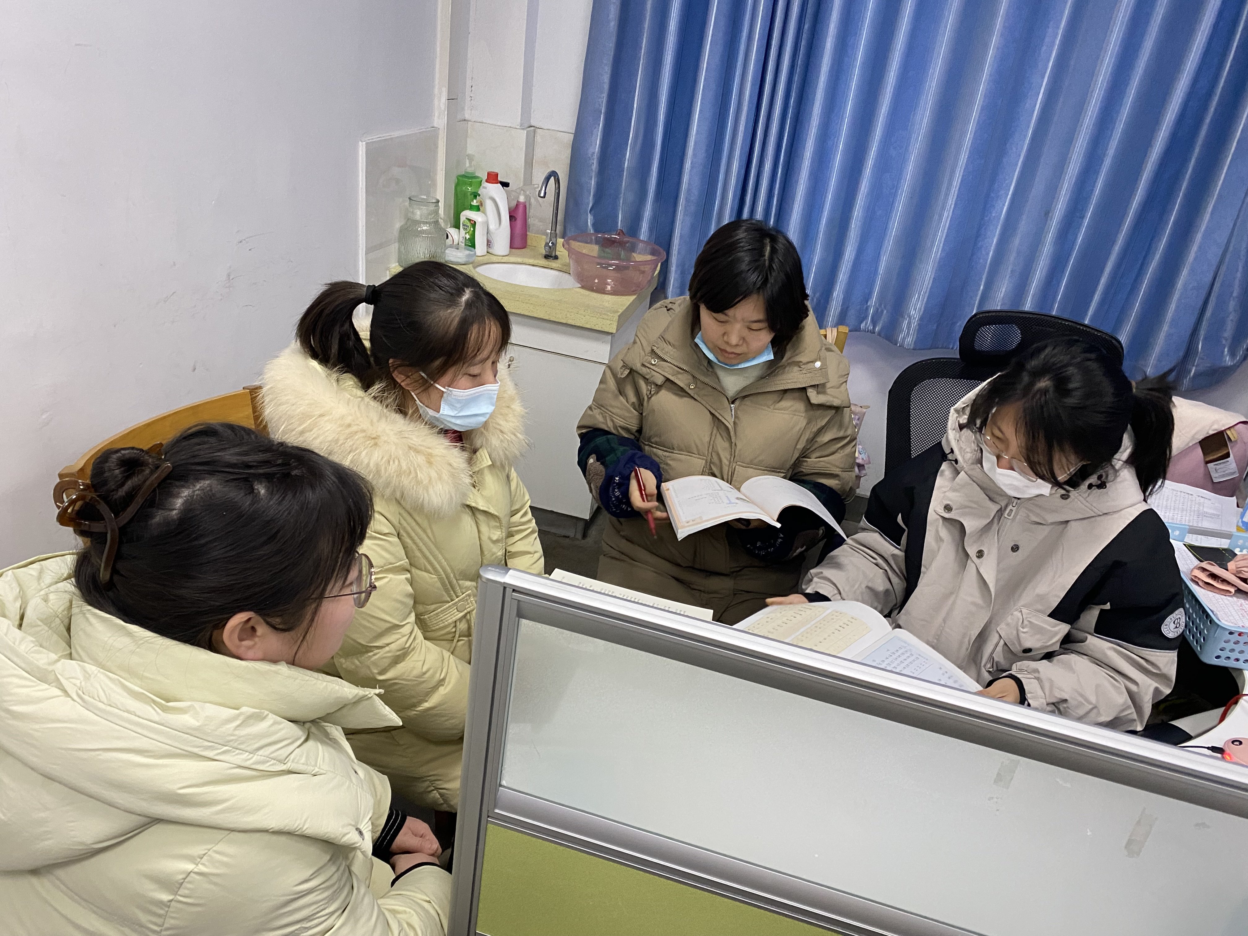 “语”你共研，全力以“复”_html_m15dbd87e.jpg