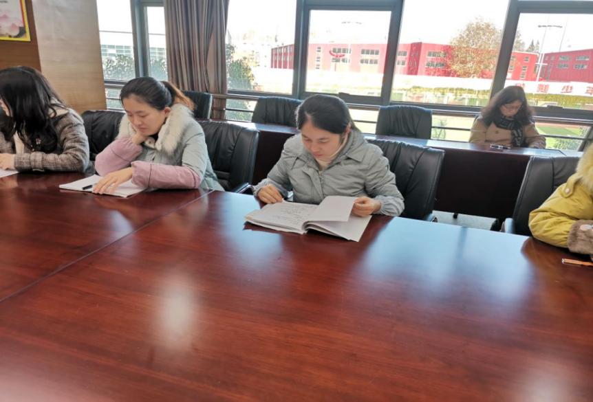 党日活动稿_html_m1e67cdd9.jpg