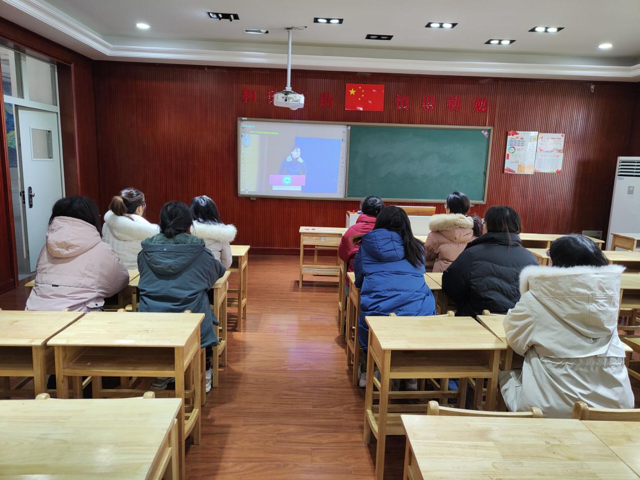 幼小衔接 助力成长_html_m4cc316a.jpg