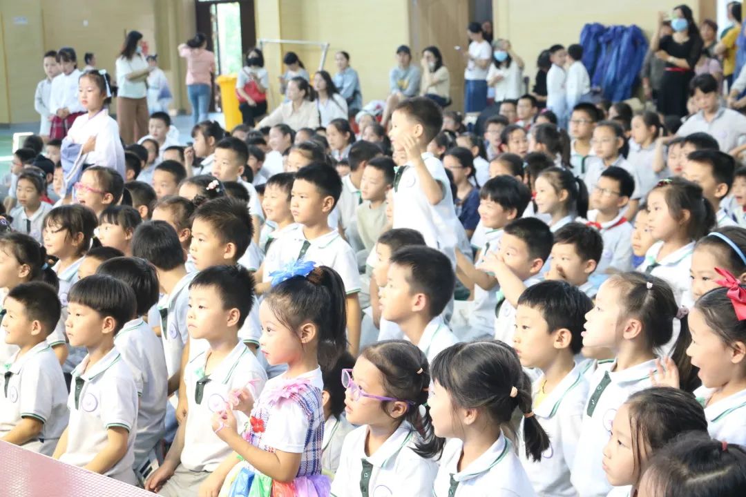 国庆_html_1c1513d4.jpg