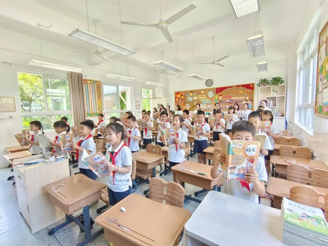 书声朗朗_html_a5d7d89.jpg