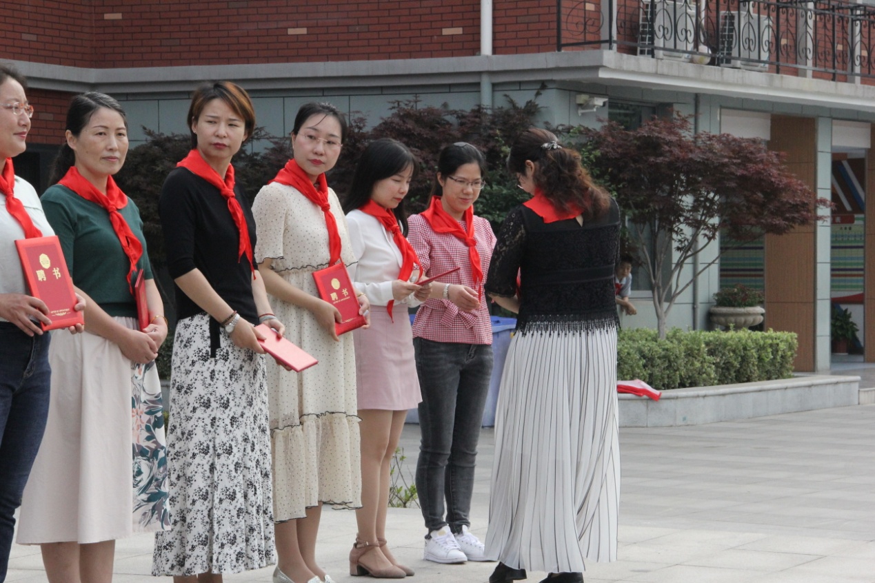 2020少代会报道新_html_b9f5452.jpg