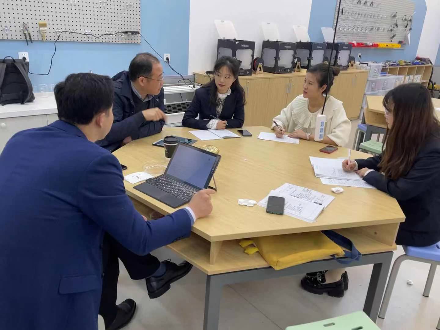 校本研修系列（五）_html_78dfffeb.jpg