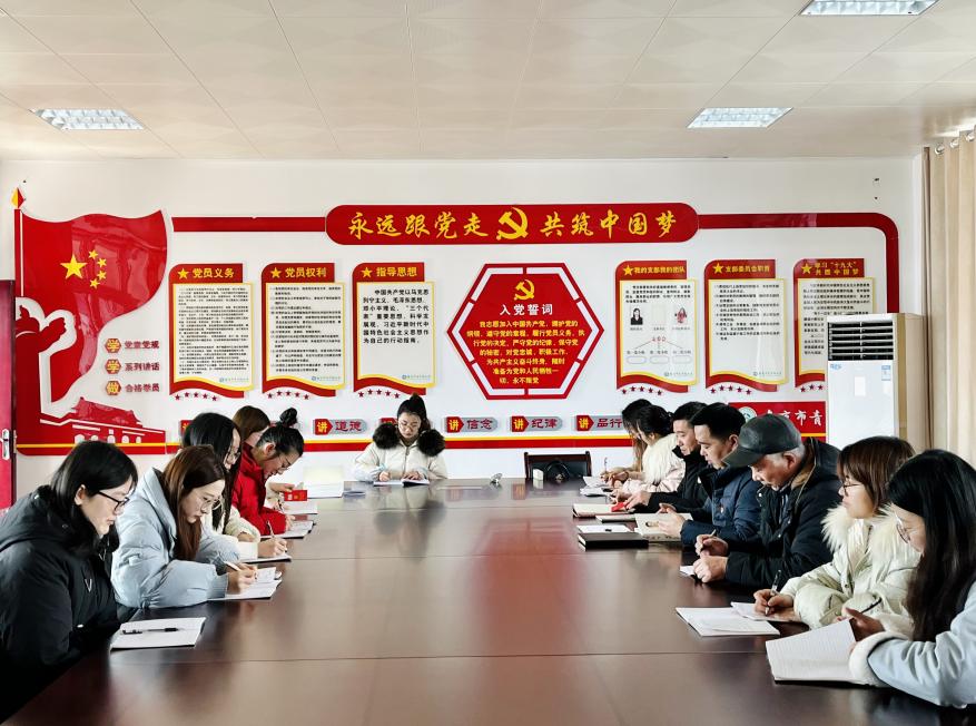 增强冬训时代感 激发学习热情_html_2648fba4.jpg