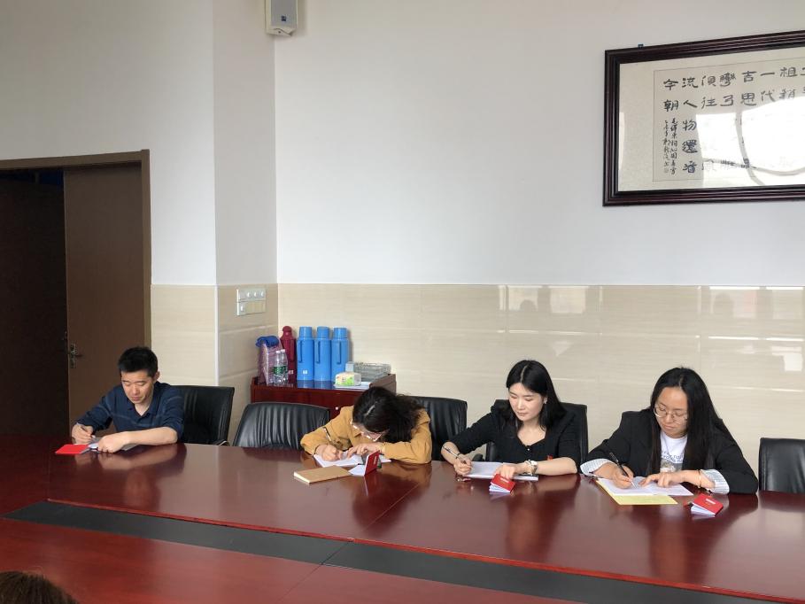 新闻稿(1)(1)_html_7a999f51.jpg