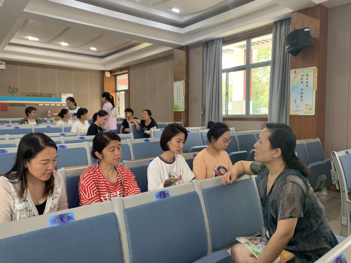 2020.8.29中年段备课新学期,杨帆再出发_html_m63d8cd99.jpg