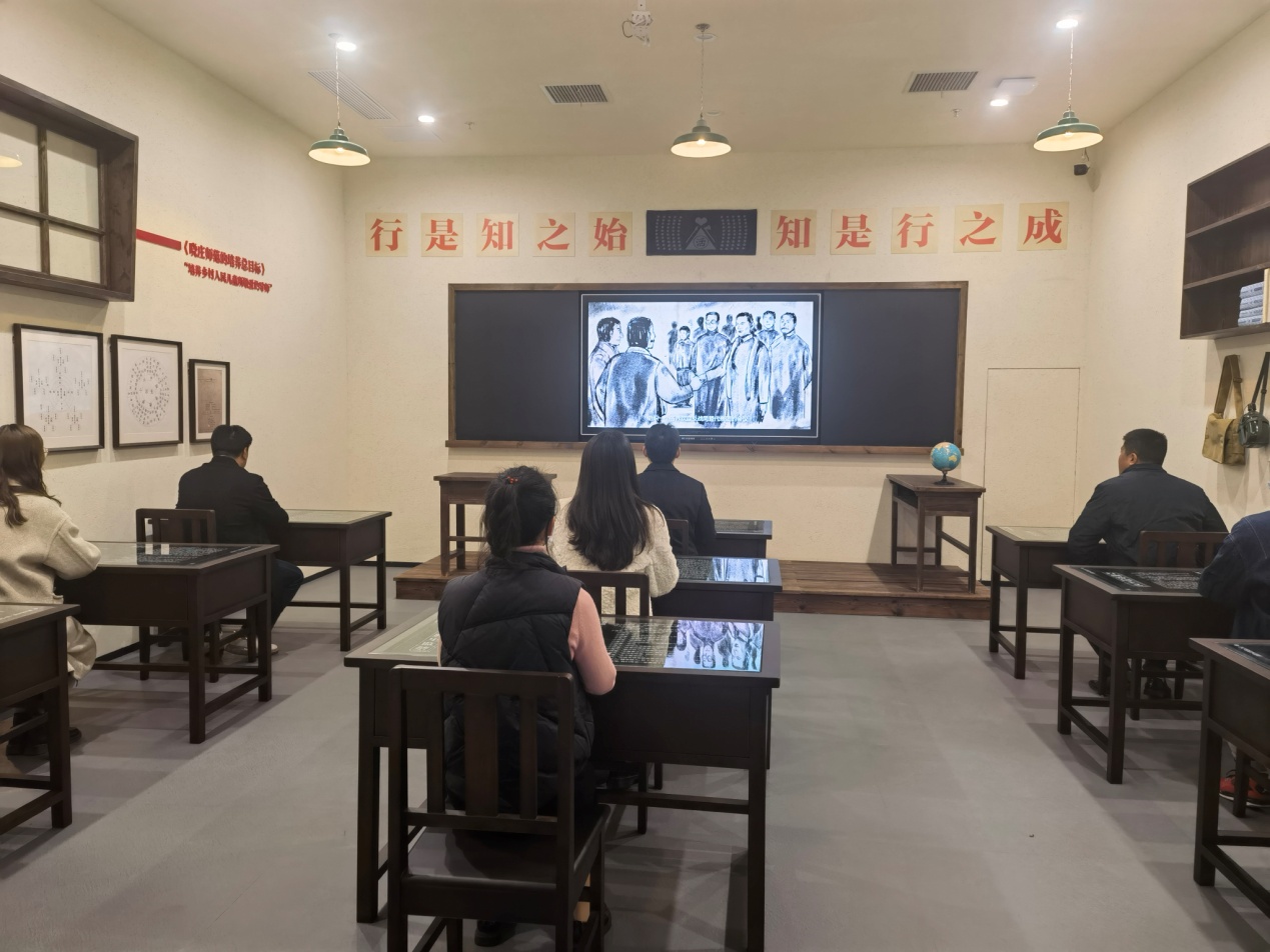 赓续百年初心 担当育人使命_html_1b45927b.jpg