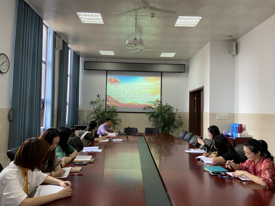聆听书记教导,提高政治高度_html_m420cb0dc.jpg