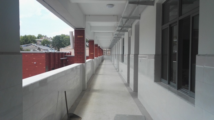 文明礼仪报道_html_m16e851c1.jpg
