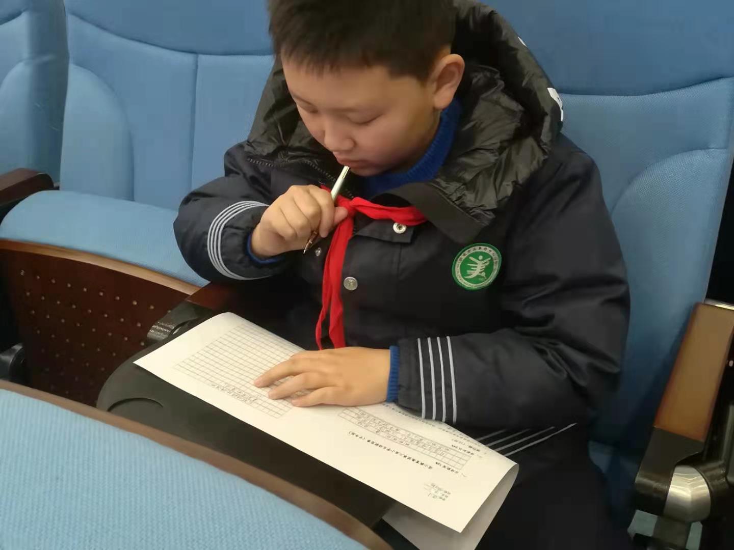 2020.12.4诗歌比赛报道_html_23622dac.jpg
