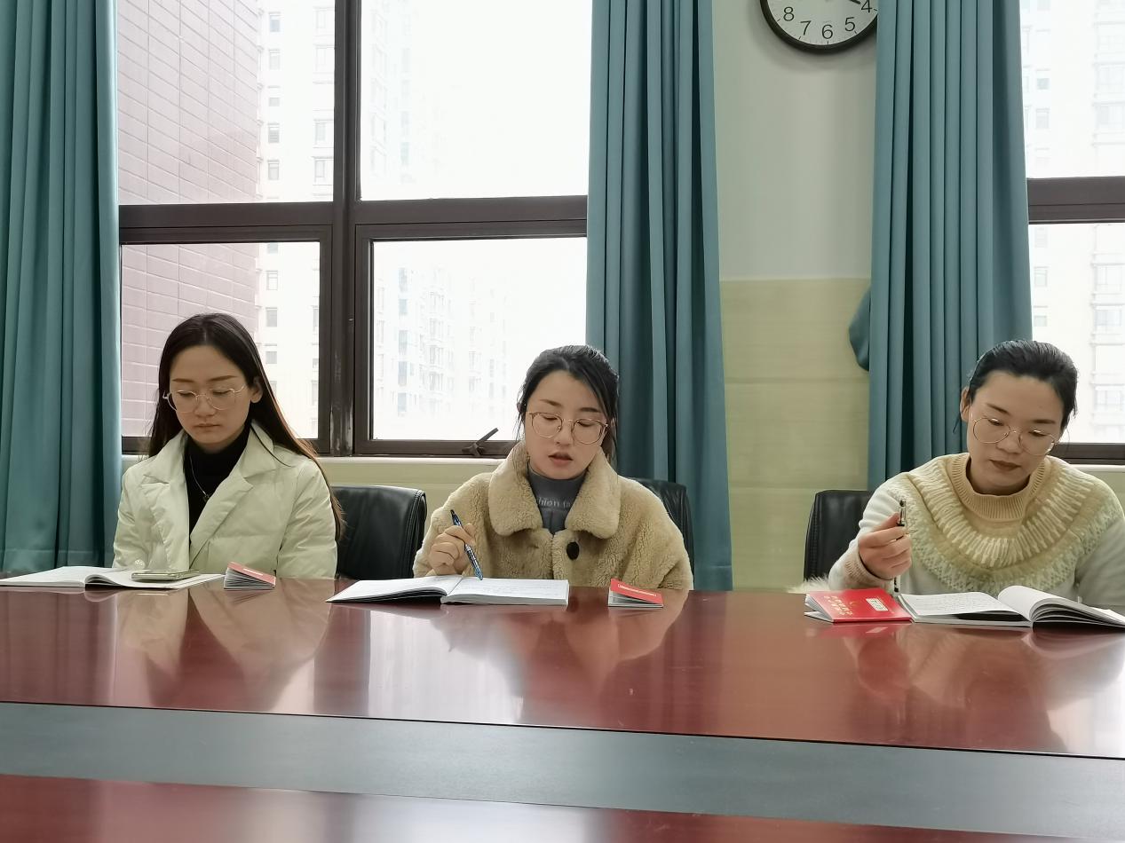 学习十九五精神 绘学校发展蓝图_html_ma6cfb20.jpg