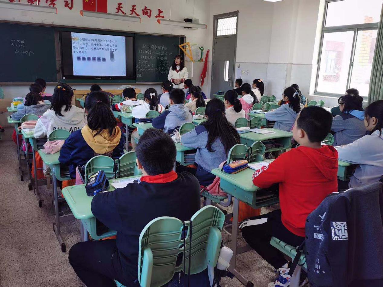 【尚美迈小】夯实数学基础，关爱后进学生_html_m12bf9a45.jpg