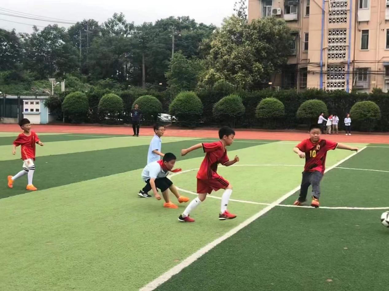 优秀足球小报_html_49823f62.jpg