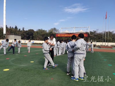 区比赛均取得优异成绩并获得优秀教练员的荣誉。.jpg