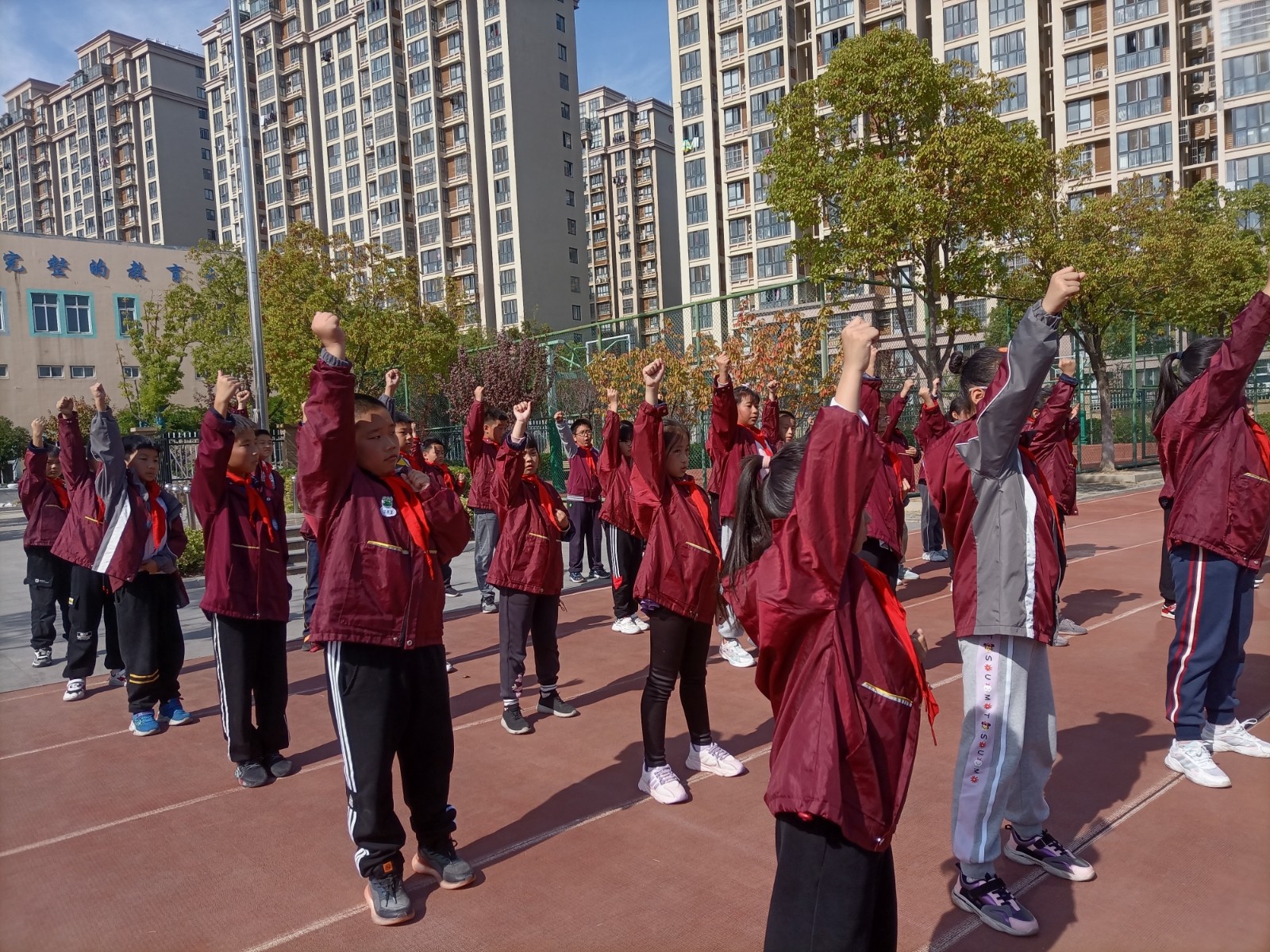 【星光摄小】树消防意识 创平安校园——摄小天佐路校区第九周升旗仪式系列报道