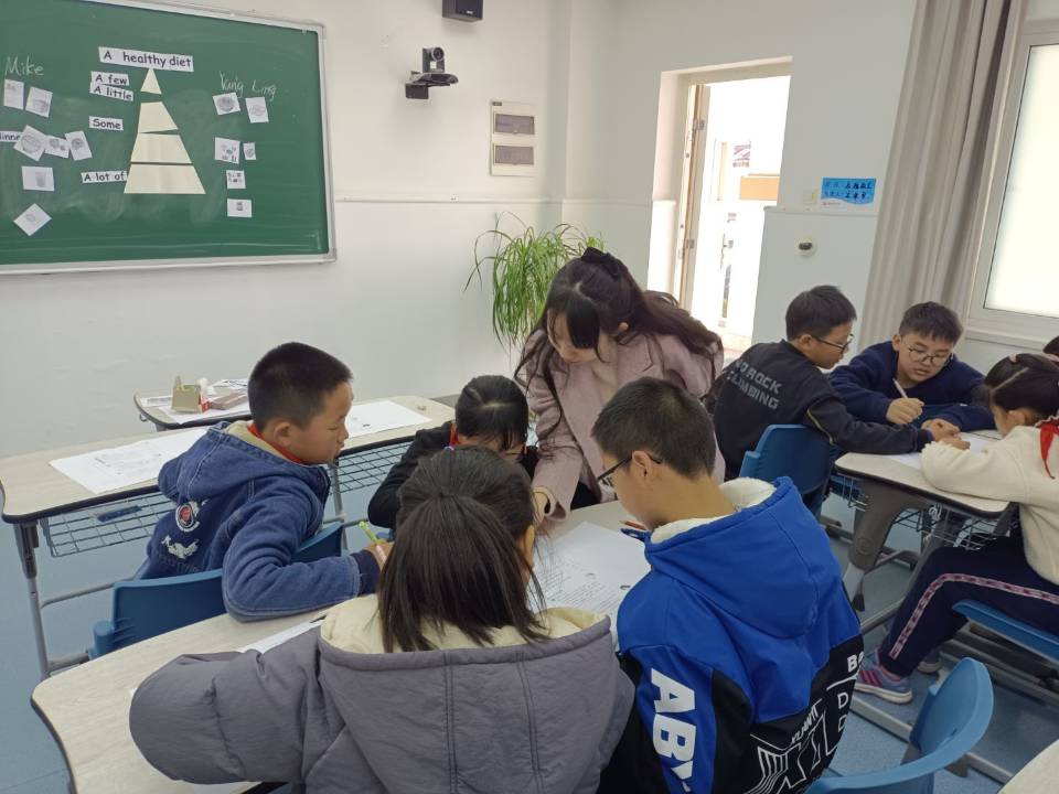 【星光摄小】“双减”背景下课堂教学有效设计 ——英语组第二次大组教研