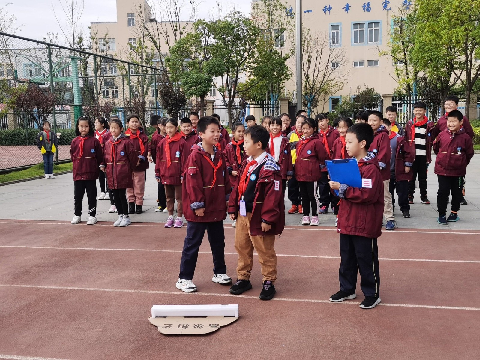 【星光摄小】民防知识之交通安全——摄小（天佐路校区）第八周升旗仪式系列报道