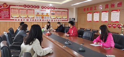 团队讨论.jpg