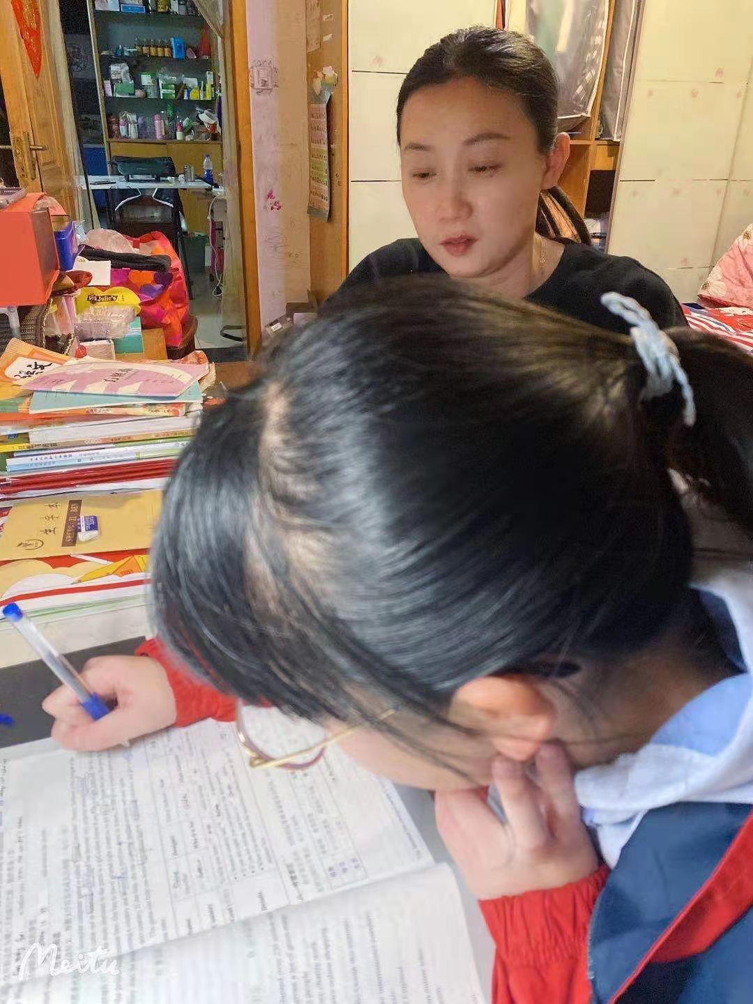 八4赵婉茹妈妈李兰女士.jpg