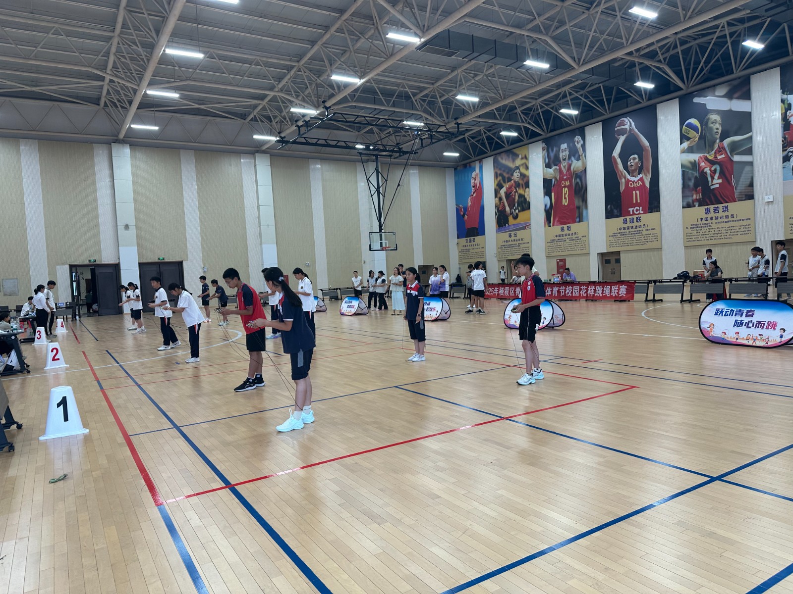 dcfe4c5d04ff60fc31a761218e6e357.jpg