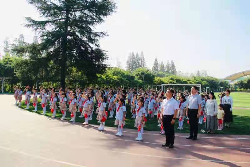 新闻稿_html_15524b01.jpg