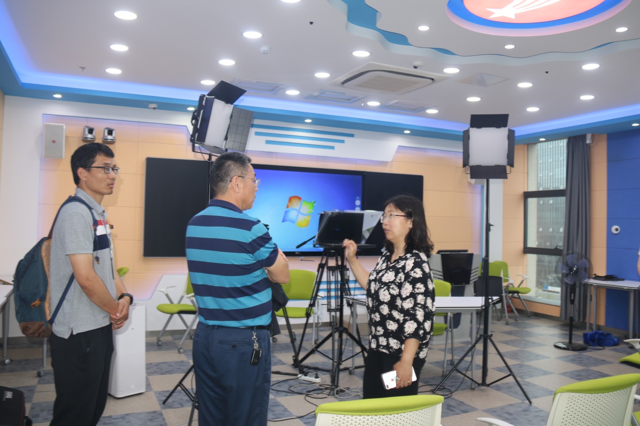 5.10新港中专赴超信集团参观新闻稿定稿_html_5dc69c9.jpg