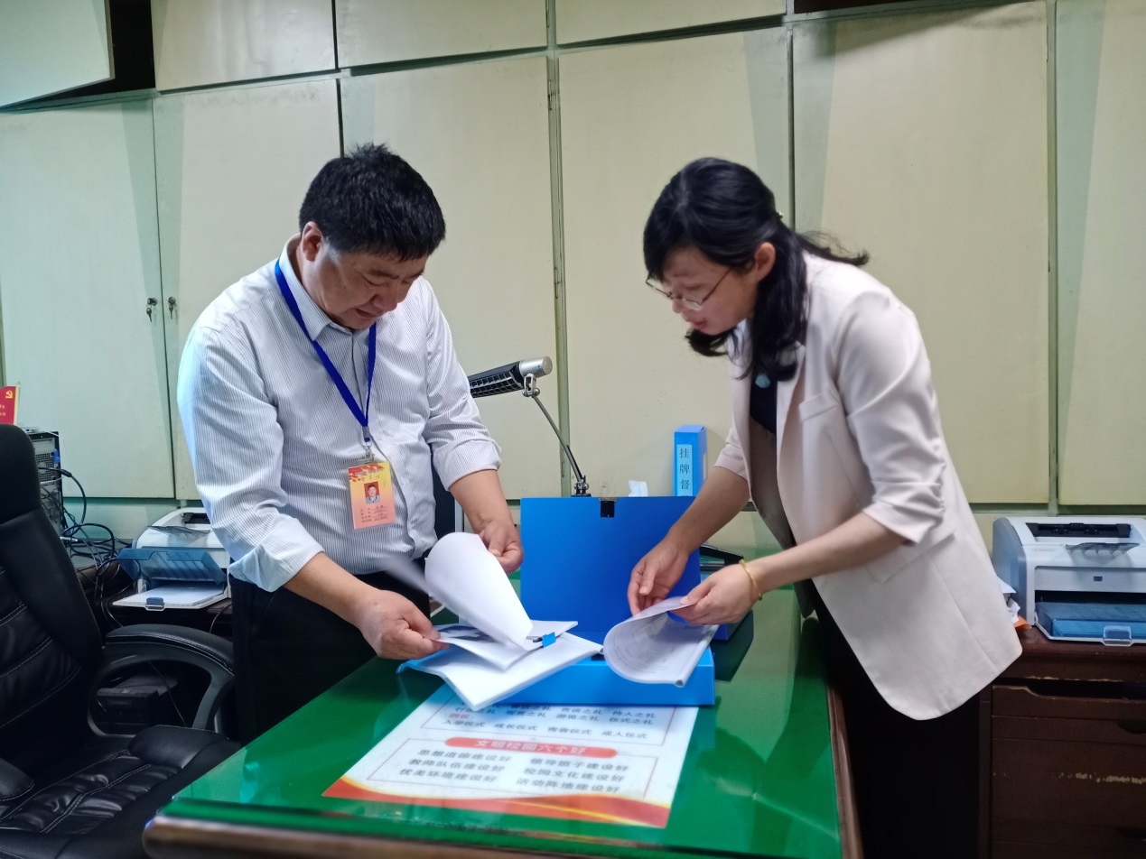 0 5月份责任督学工作纪实2_html_2755452b.jpg