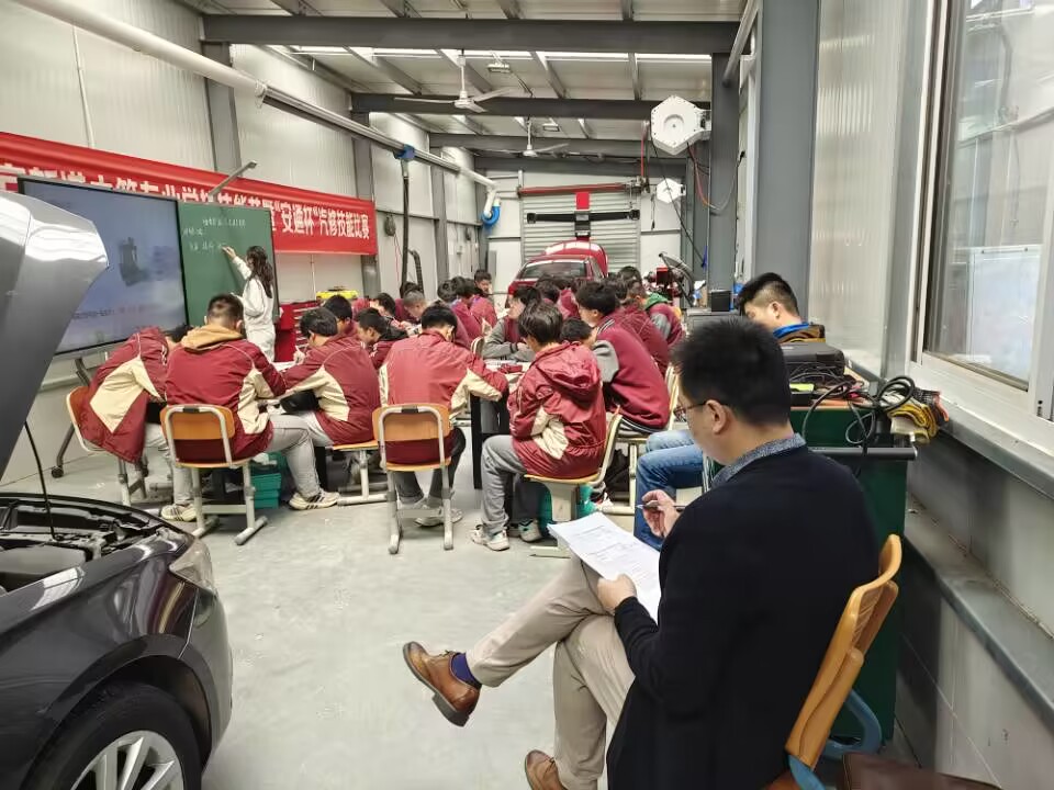202304276专项视导报道_html_47c1a7e2.jpg