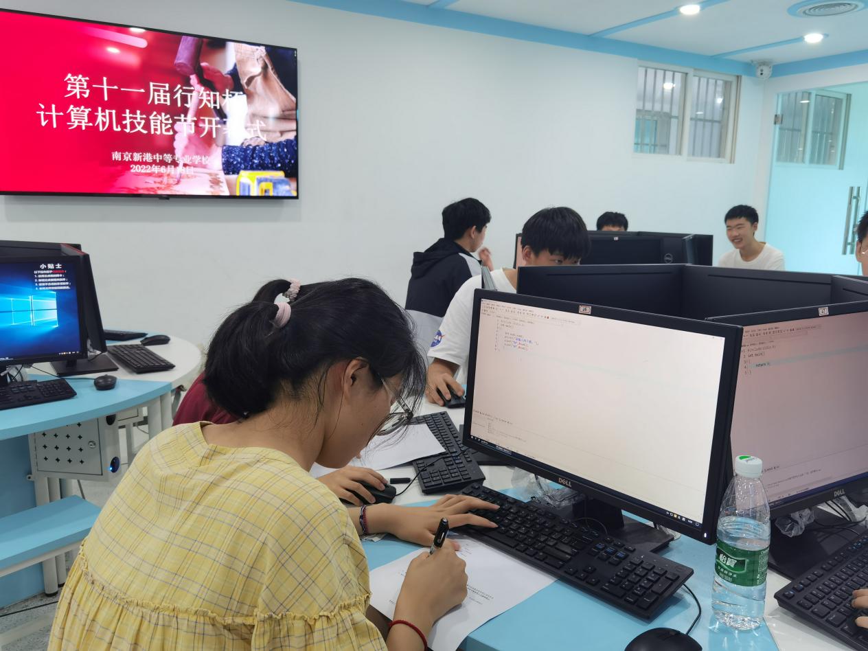 第11届技能节新闻稿_html_me20b583.jpg