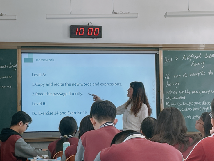 南京新港中专校英语教研组开设区级公开课_html_m43f6a81e.png