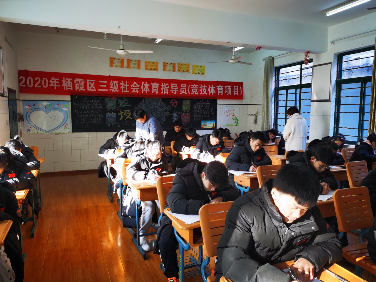 立足课堂_html_m6e727de8.jpg