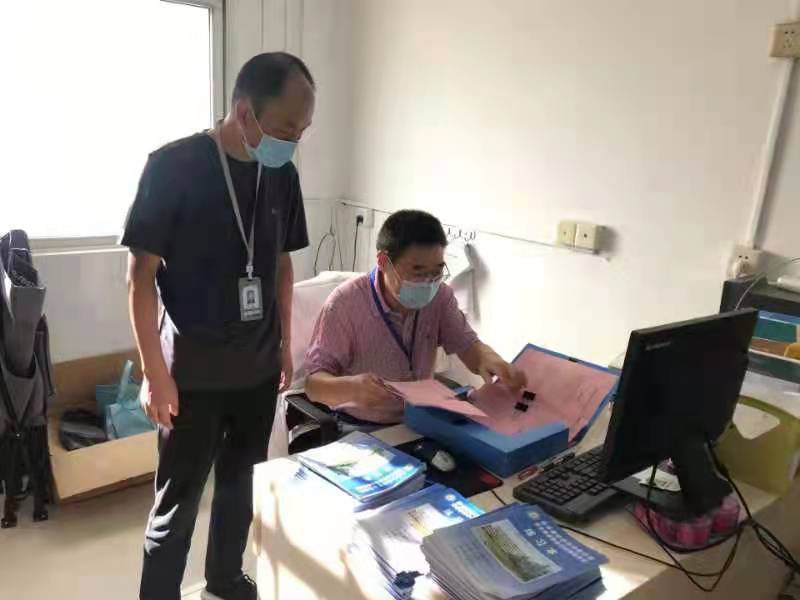 9月30日 新港中专迎接文明城市创建测评督导活动20210930_html_m1eded62b.jpg