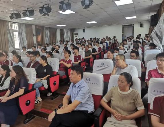 22综高家长会_html_m46419082.jpg