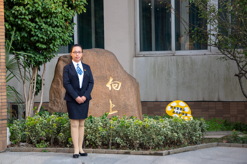 【江畔先锋·榜样教师】龙潭中心小学江畔人家分校郭淼同志优秀事迹_html_46f19e33.png