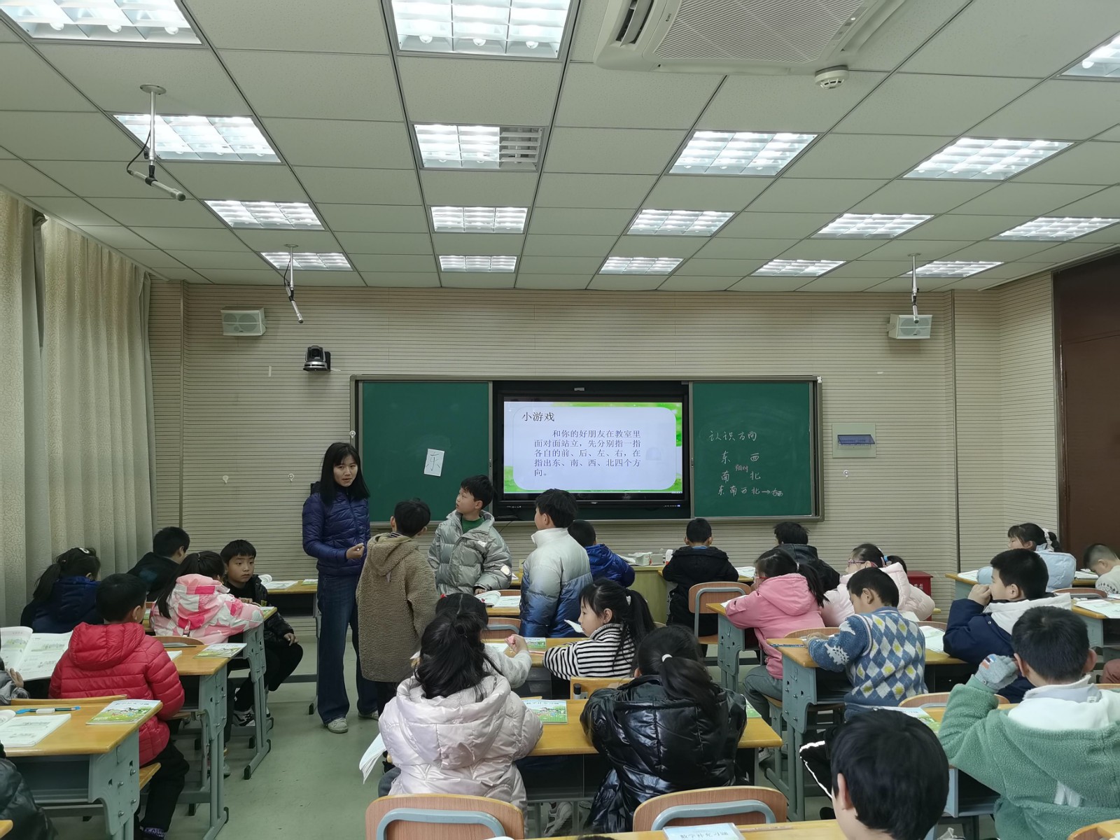 【灵美龙小】  精心设计课时作业，提高课堂教学效率