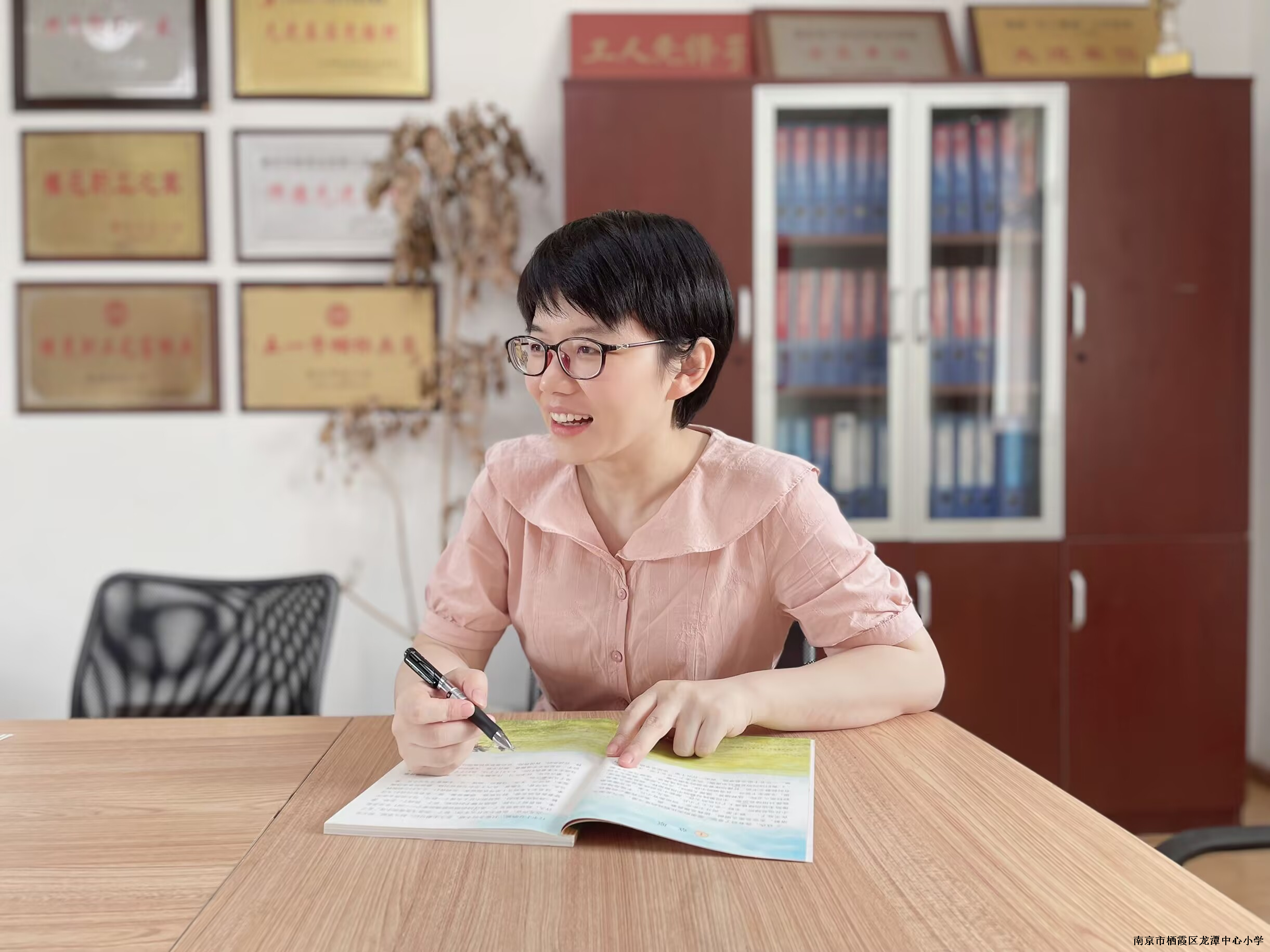【雅韵先锋.榜样教师】“躬耕教坛，强国有我”——沈婷榜样教师优秀事迹