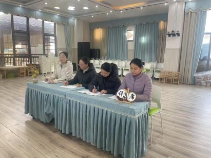 250116“厨”类拔萃  只“味”成长—— 栖幼石埠湾园食堂厨艺技能比赛_html_4ae5255b.jpg