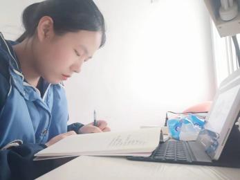 221028明晰幼儿行为 聚焦有意义的学习——栖霞幼儿园五福园新教师培训之发现幼儿有意义的学习_html_m5505ec90.jpg